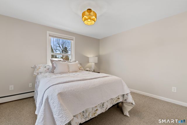 94 Broad Street, Manchester, CT 06042