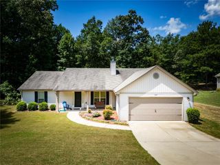 829 Bethany Estates Drive, Monroe, GA 30655