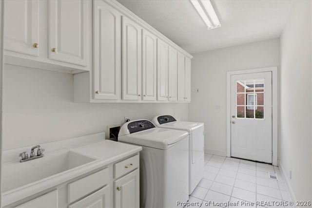 1420 Four Wood Drive, Fayetteville, NC 28312