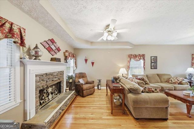 172 Glenn Eagles Way, Hiram, GA 30141