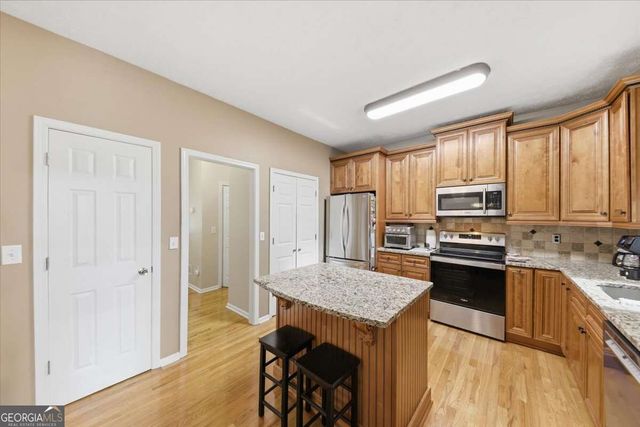 172 Glenn Eagles Way, Hiram, GA 30141