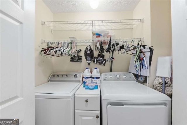 172 Glenn Eagles Way, Hiram, GA 30141