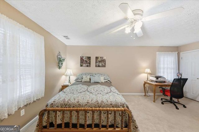 172 Glenn Eagles Way, Hiram, GA 30141
