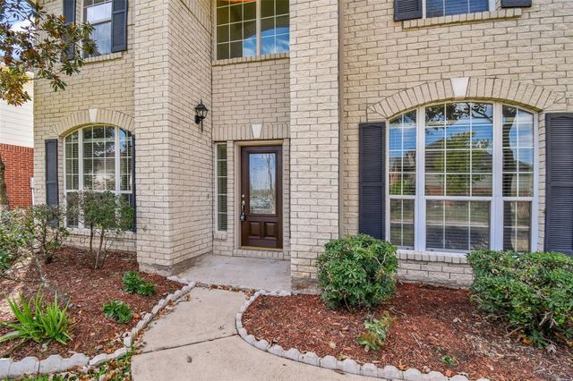 8019 Spring Bluebonnet Drive, Sugar Land, TX 77479