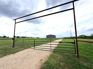 192 Fm 1183, Alma, TX 75119