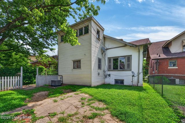1348 S Brook St, Louisville, KY 40208