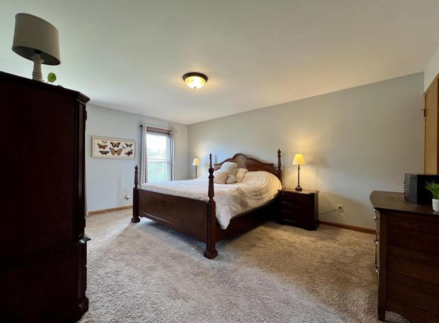 7115 Joy Marie LANE, Waterford, WI 53185