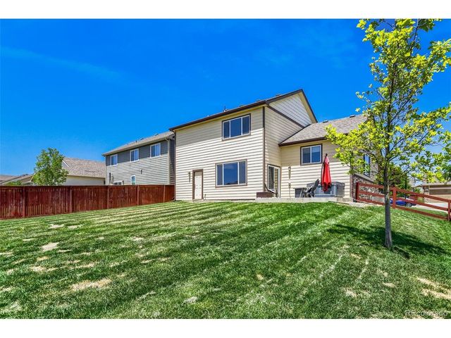 1519 New Season Dr, Windsor, CO 80550