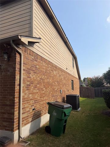 2328 Ambling TRL, Pflugerville, TX 78660