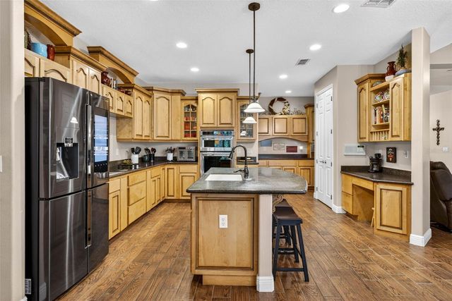 32449 LAUREL COURT, San Antonio, FL 33576
