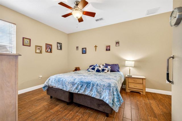 32449 LAUREL COURT, San Antonio, FL 33576
