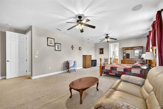 32449 LAUREL COURT, San Antonio, FL 33576