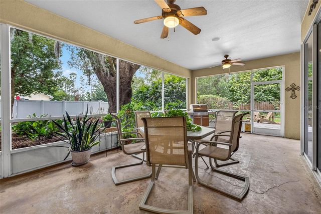 32449 LAUREL COURT, San Antonio, FL 33576