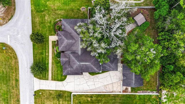32449 LAUREL COURT, San Antonio, FL 33576