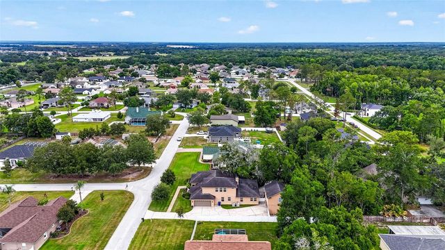 32449 LAUREL COURT, San Antonio, FL 33576