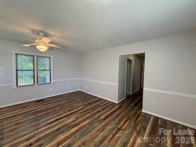 336 Valley Glenn Court NW, Concord, NC 28027