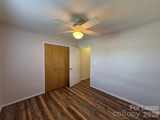336 Valley Glenn Court NW, Concord, NC 28027