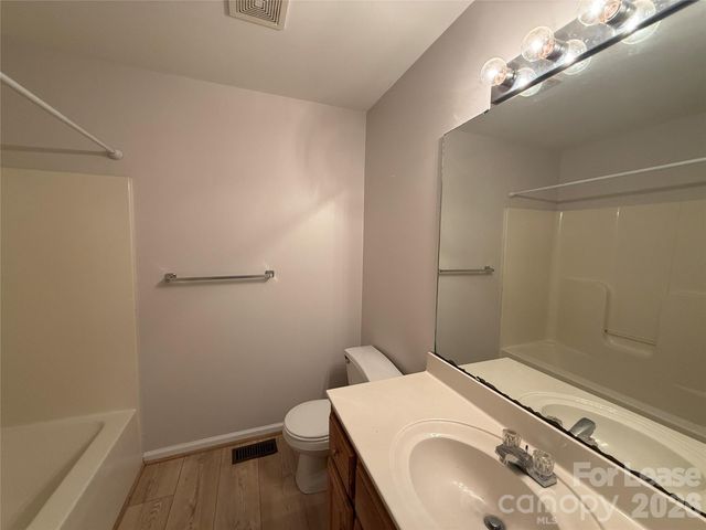 336 Valley Glenn Court NW, Concord, NC 28027