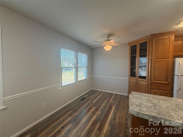 336 Valley Glenn Court NW, Concord, NC 28027