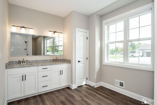 11080 S Custer Road, Monroe, MI 48161