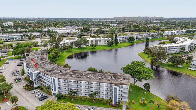 2010 N Farnham N, Deerfield Beach, FL 33442