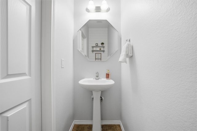 9808 Iron Horse Trail, Waco, TX 76708