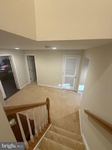 15620 WILLIAM BAYLISS CT, Woodbridge, VA 22191