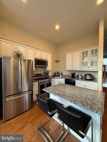 15620 WILLIAM BAYLISS CT, Woodbridge, VA 22191