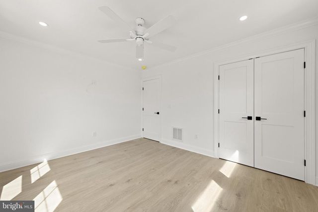 354 W 11TH ST, Ship Bottom, NJ 08008