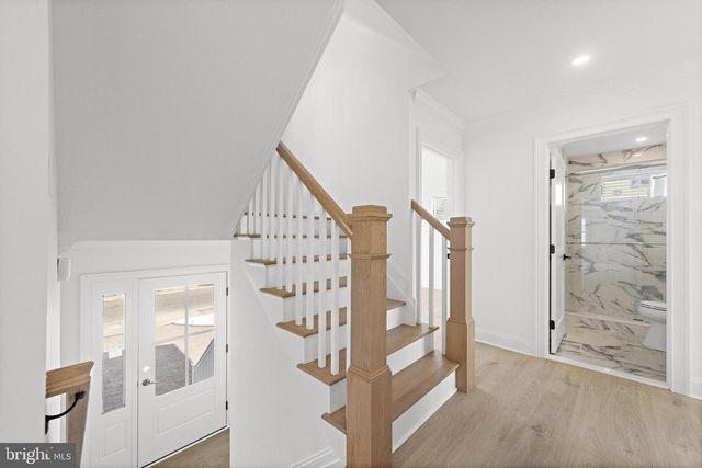 354 W 11TH ST, Ship Bottom, NJ 08008