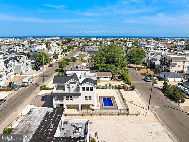 354 W 11TH ST, Ship Bottom, NJ 08008