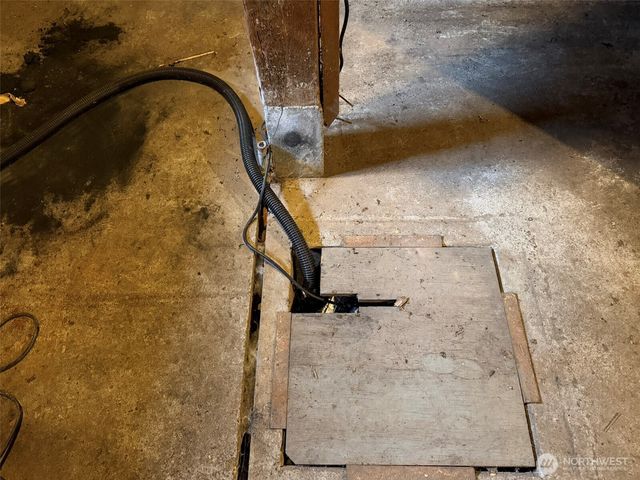 1010 W Perry Street, Aberdeen, WA 98520