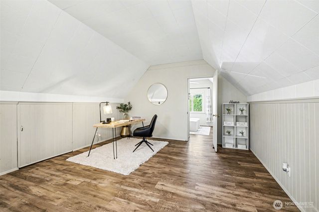 7318 20th Avenue NE, Seattle, WA 98115