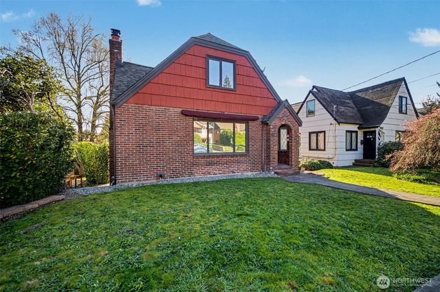 7318 20th Avenue NE, Seattle, WA 98115