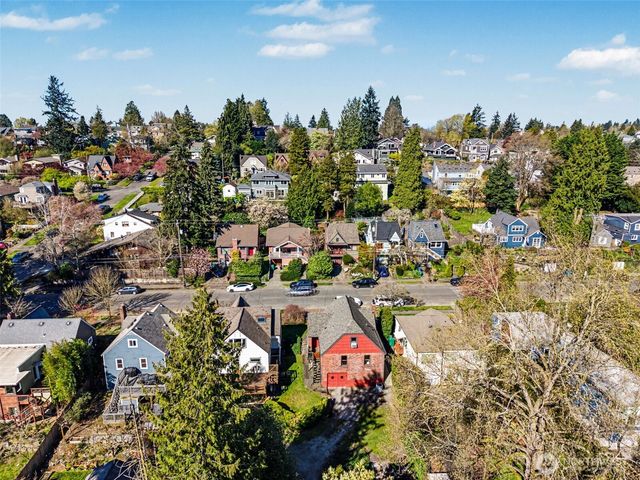 7318 20th Avenue NE, Seattle, WA 98115