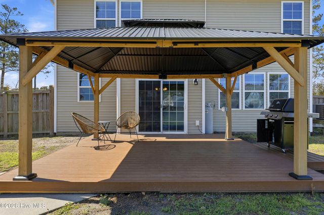 613 Morris Landing Road, Holly Ridge, NC 28445