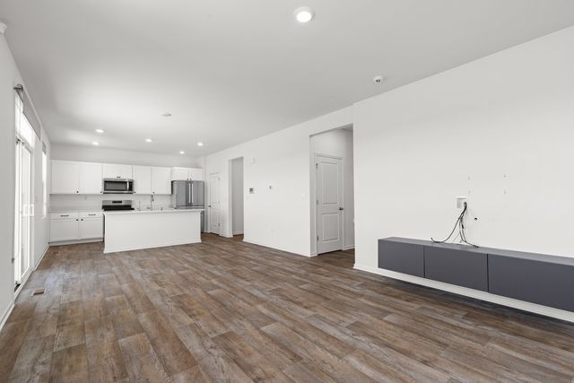 2461 Tahoe Lane, Pingree Grove, IL 60140