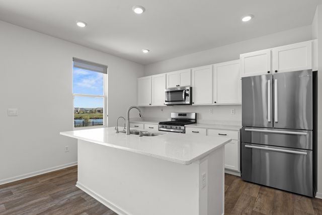 2461 Tahoe Lane, Pingree Grove, IL 60140