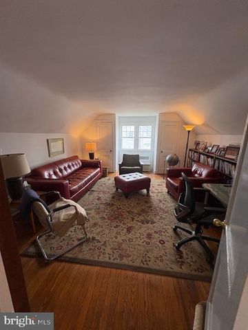 3538 RHOADS AVE, Newtown Square, PA 19073