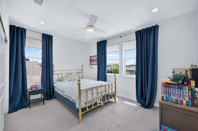 907 Orchard Hills Road, Madera, CA 93636
