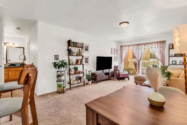 3030 Suncrest Dr 801, San Diego, CA 92116