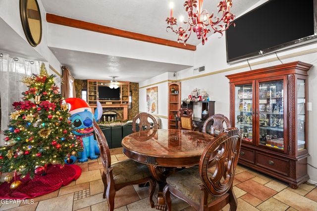 404 LESA Lane, El Paso, TX 79915