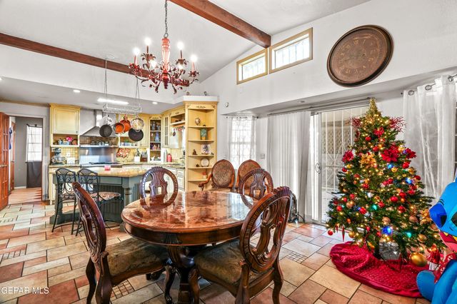 404 LESA Lane, El Paso, TX 79915