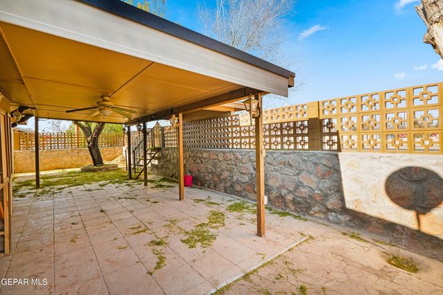 404 LESA Lane, El Paso, TX 79915