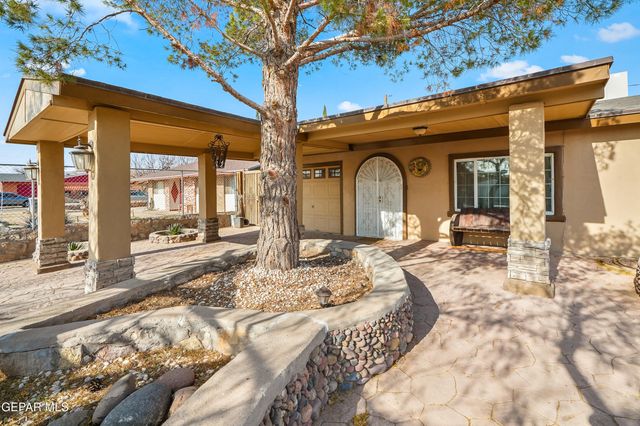 404 LESA Lane, El Paso, TX 79915