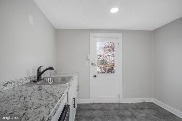 125 HIGH ST, Luray, VA 22835