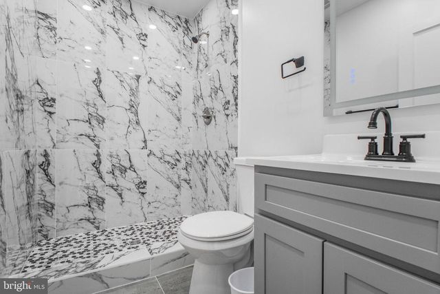 125 HIGH ST, Luray, VA 22835