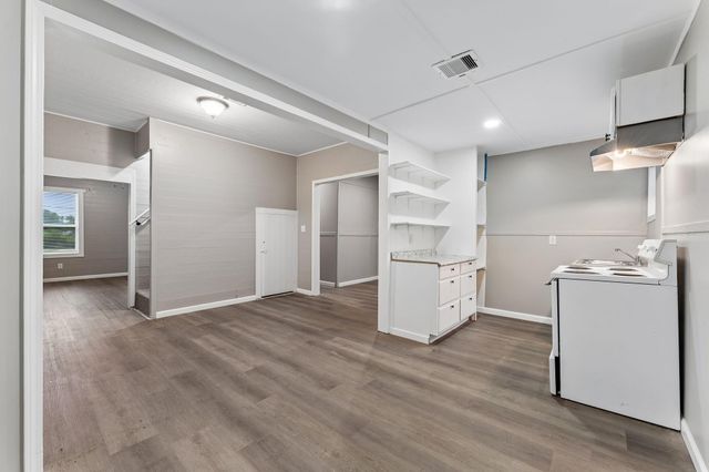 10534 Hufsmith Road, Tomball, TX 77375