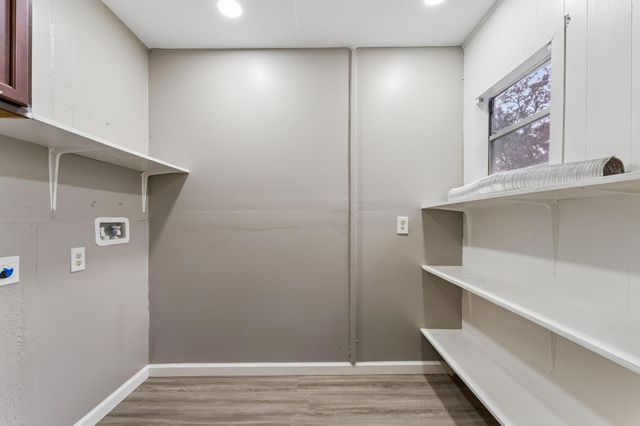 10534 Hufsmith Road, Tomball, TX 77375