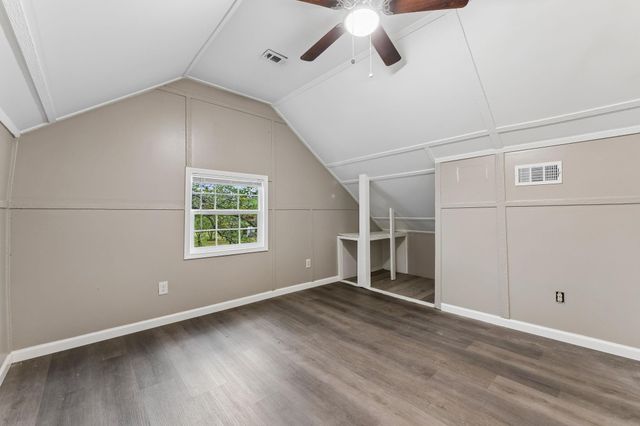 10534 Hufsmith Road, Tomball, TX 77375